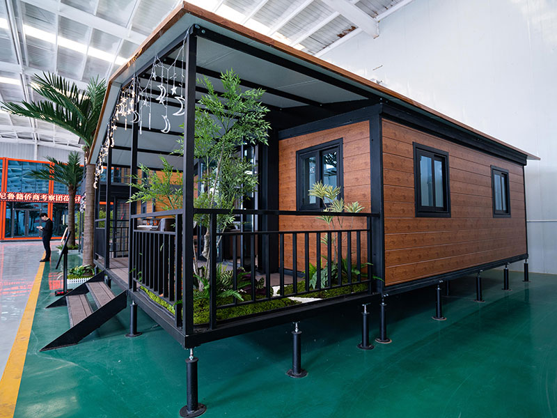 Double-Wing Expandable House Applications